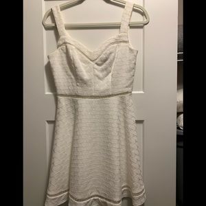 Adorable lil white dress